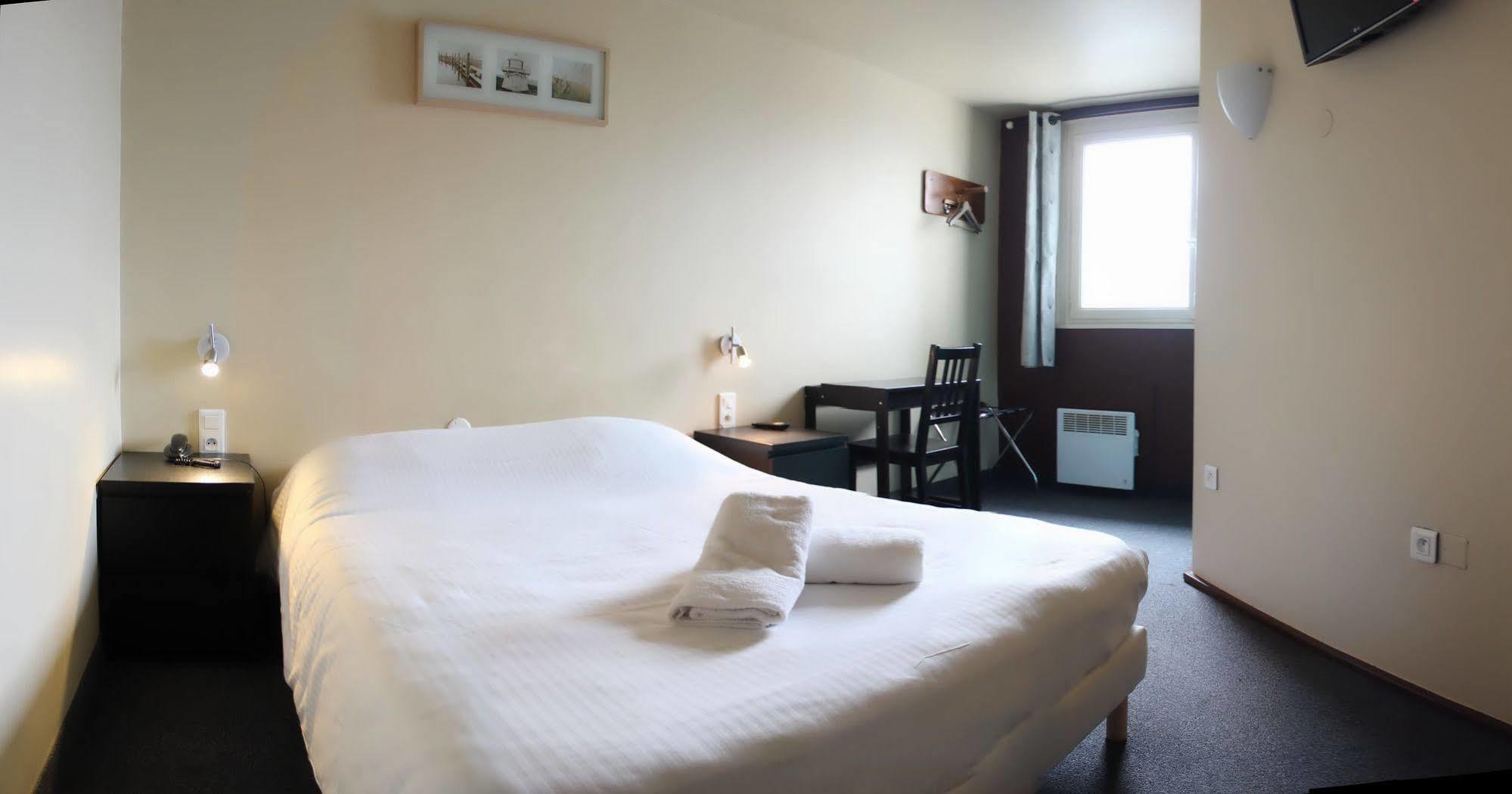 Wink Hotel Juvisy Eksteriør billede